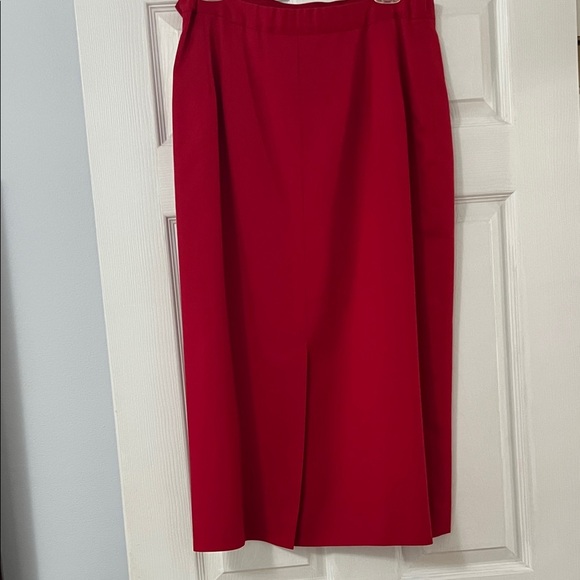 Pendleton Vibrant Red Skirt - Picture 4 of 4